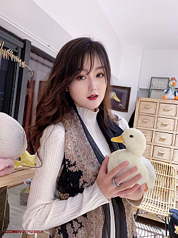 B389陕西淫妻女友张曼茹