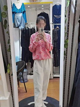 再来真实乱伦-姨表姐20多天详细过程记录+舔B内射