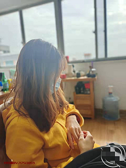 大神乱伦迷操自己19岁的亲表妹 太想操表妹